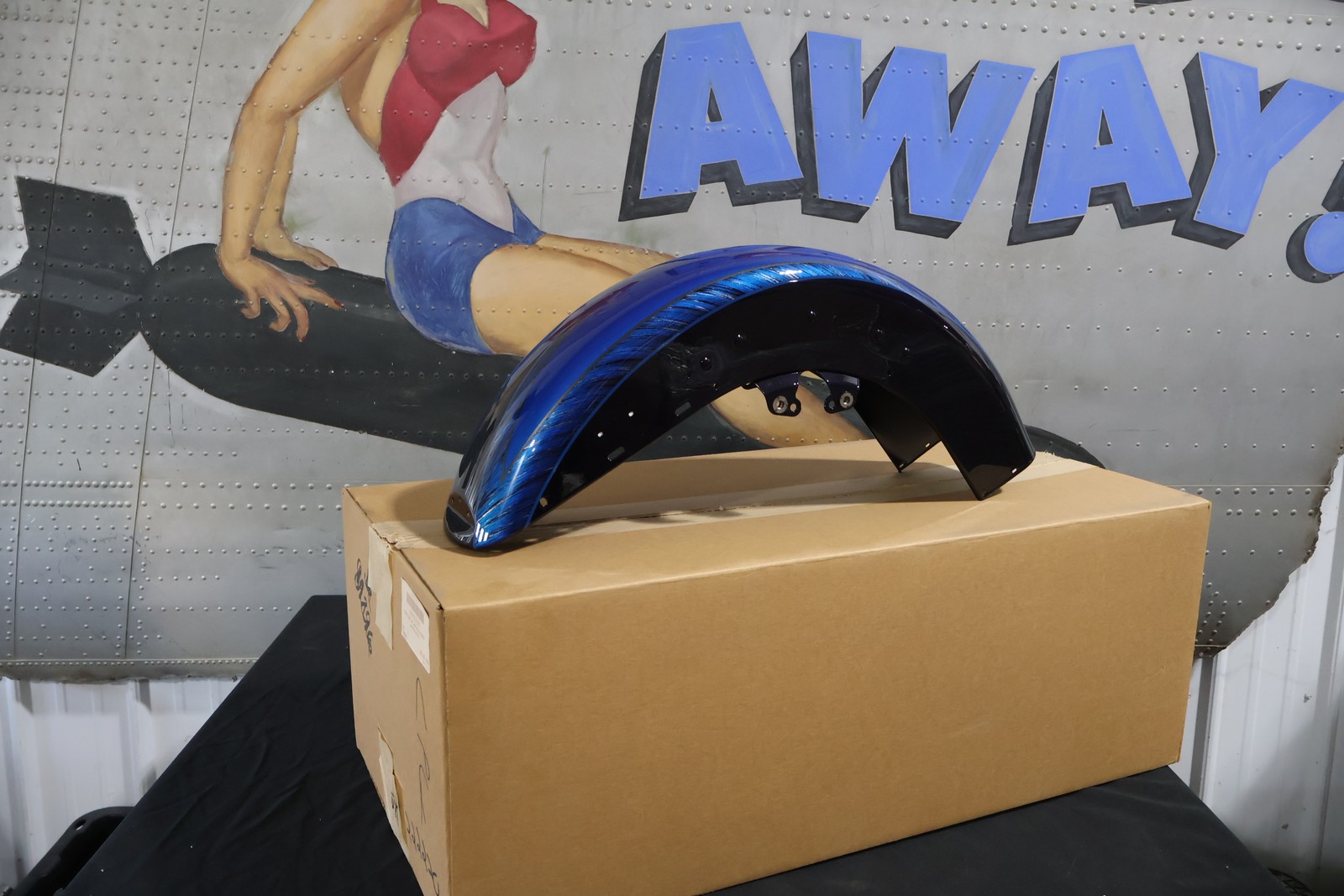 58900032DRR NEW OEM 2014 HARLEY-DAVIDSON FLHTK CVO LIMITED FRONT FENDER JUPITER