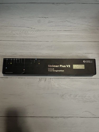 LIAN LI Strimer Plus V2 12VHPWR