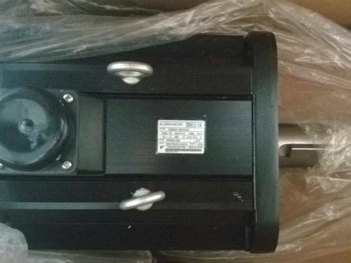 1PC New YASKAWA SGMGH-55ACA61 Servo Motor In Box 