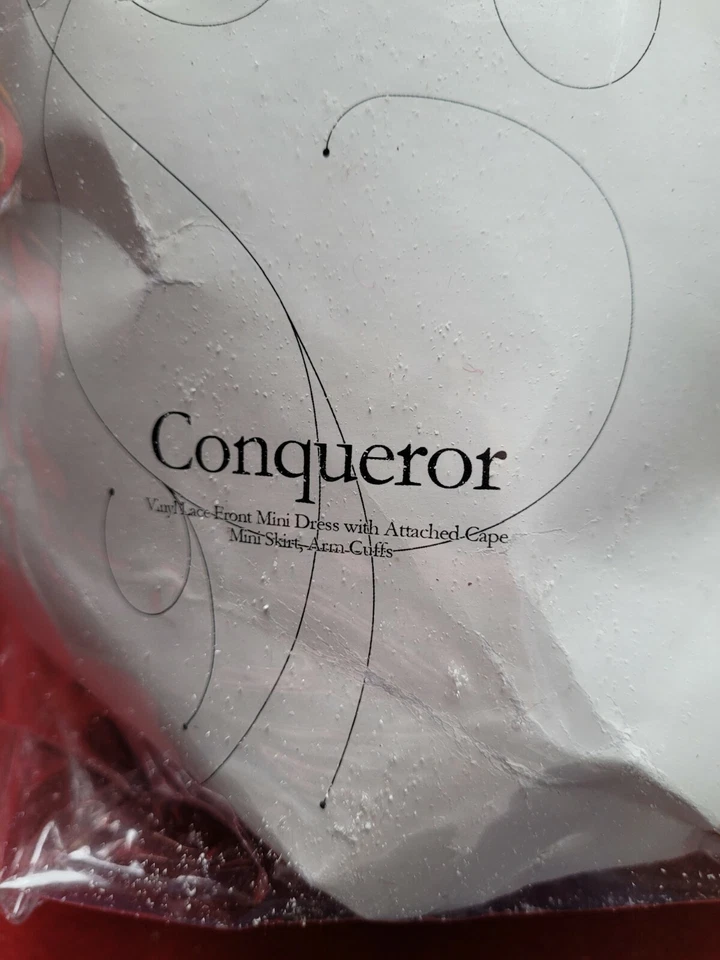 Disfraz de conquistador de Halloween para mujer talla pequeña Foto 3 de 4