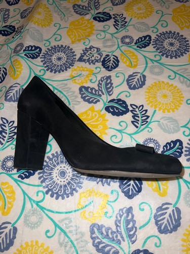 Kate Spade New York Blockabsatz Größe 9M schwarz Wildleder Schleife goldfarbene Nieten - Bild 4 von 21