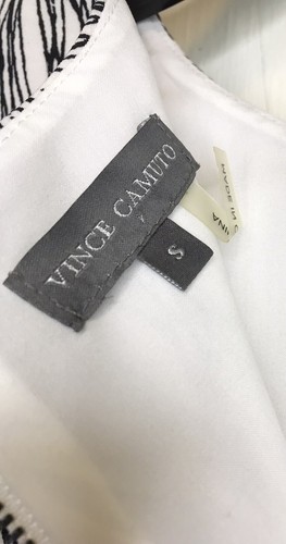 Vince Camuto Small Ivory Black Geometric Short Sleeve Accent Zipper Women’s Top - Picture 11 of 12