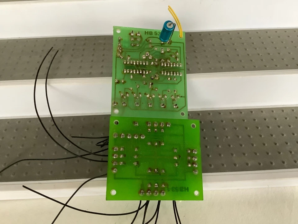 ✅ Ampel / Ampelkreuzung Steuerung (GK136-13R2/14/1) - Bild 3 von 3