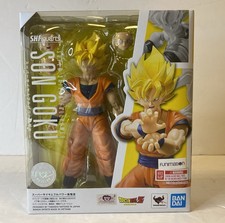 S.H.Figuarts Super Saiyan Full Power Goku Dragon Ball Z Bandai Figure