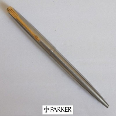 vintage PARKER 45 Flighter ballpoint pen, c.1975 new refill very good condition