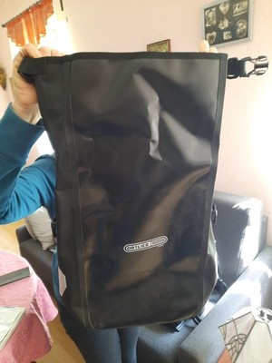 Ortlieb Fahrradtasche in schwarz - für Laptop geeignet - fast unbenutzt