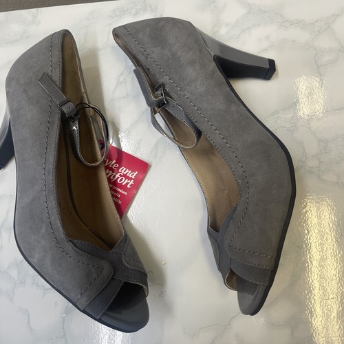 Dexflex Comfort Suede Women’s Buckle Heel Shoes Gray Size 9, 9.5 and 6.5 - Picture 5 of 6