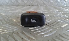 Lunette arrière Nissan PRIMERA