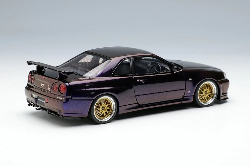 EM509E MakeUp EIDOLON 1:43 Nissan Skyline GT-R (BNR34) V-spec II