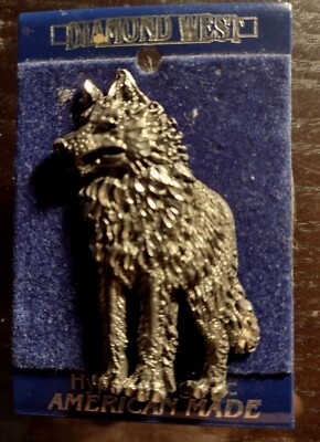 Signed EGE Vintage WOLF BROOCH Pin DIAMOND WEST Pewter AMERICAN MADE NEW ON CARD
