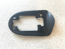 07-13 BMW X5 3.0Si E70   FRONT DOOR HANDLE LOCK CYLINDER BASE  51217060667