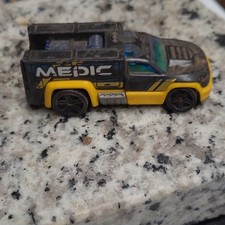 Hot Wheels Rescue Duty 1:64 Diecast Emergency Vehicle Yellow Black 2012