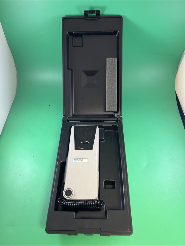 TIF 5500 Pump Style Automatic Halogen Leak Detector & Case