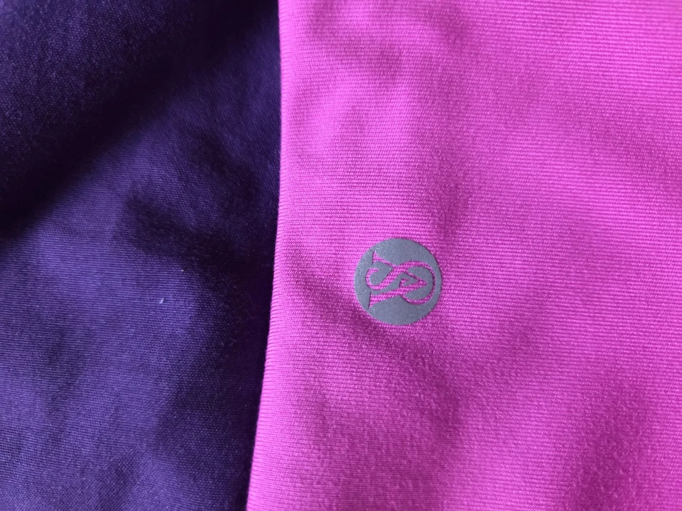 Leggings listradas brancas rosa brilhante bolsos tamanho G - Imagem 3 de 4