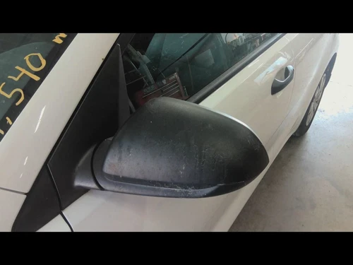Driver Side View Mirror Manual Moulded Black Fits 18 RIO 667942
