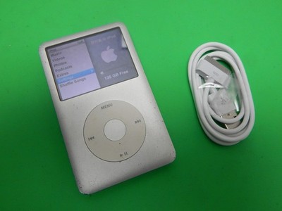 Apple iPod CLASSIC 7TH Generation A1238 (160GB) Silver FREE BUNDLE