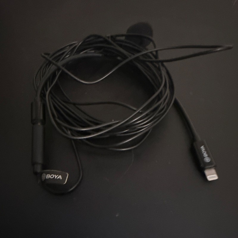 BOYA Lavalier Lightning Microphone Wired - Connector Black Lavalier/Lapel