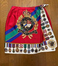 Rare vintage Ralph Lauren medal print kneelength wrap skirt Limited Edition used