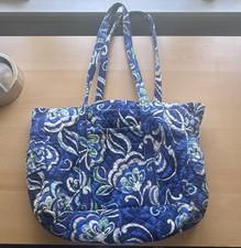 Women  s Blue Floral Tote Bag Zip Top Double Handles Inner Pockets Stitching
