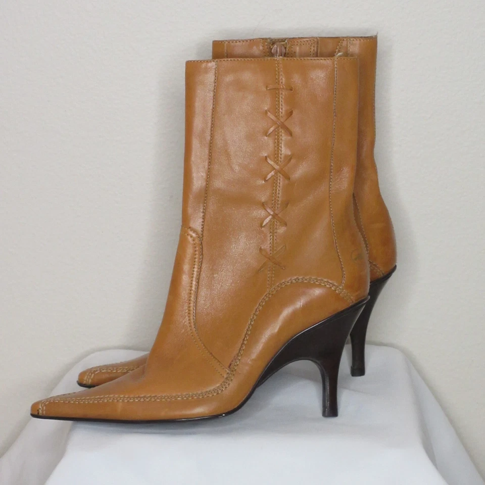 Botas de aguja Bronx para mujer de cuero marrón con cremallera lateral media pantorrilla 3 1/2" 6 1/2 M B28 Foto 3 de 4