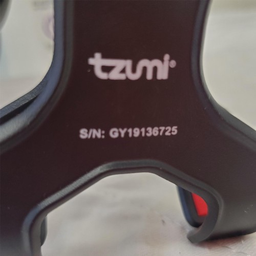 TZUMI Fleximount Clip-On Grip Porta Cellulare Regolabile Portata 24" - Foto 8 di 9