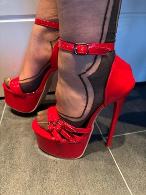Extrem High Heels  Absatz 16 cm