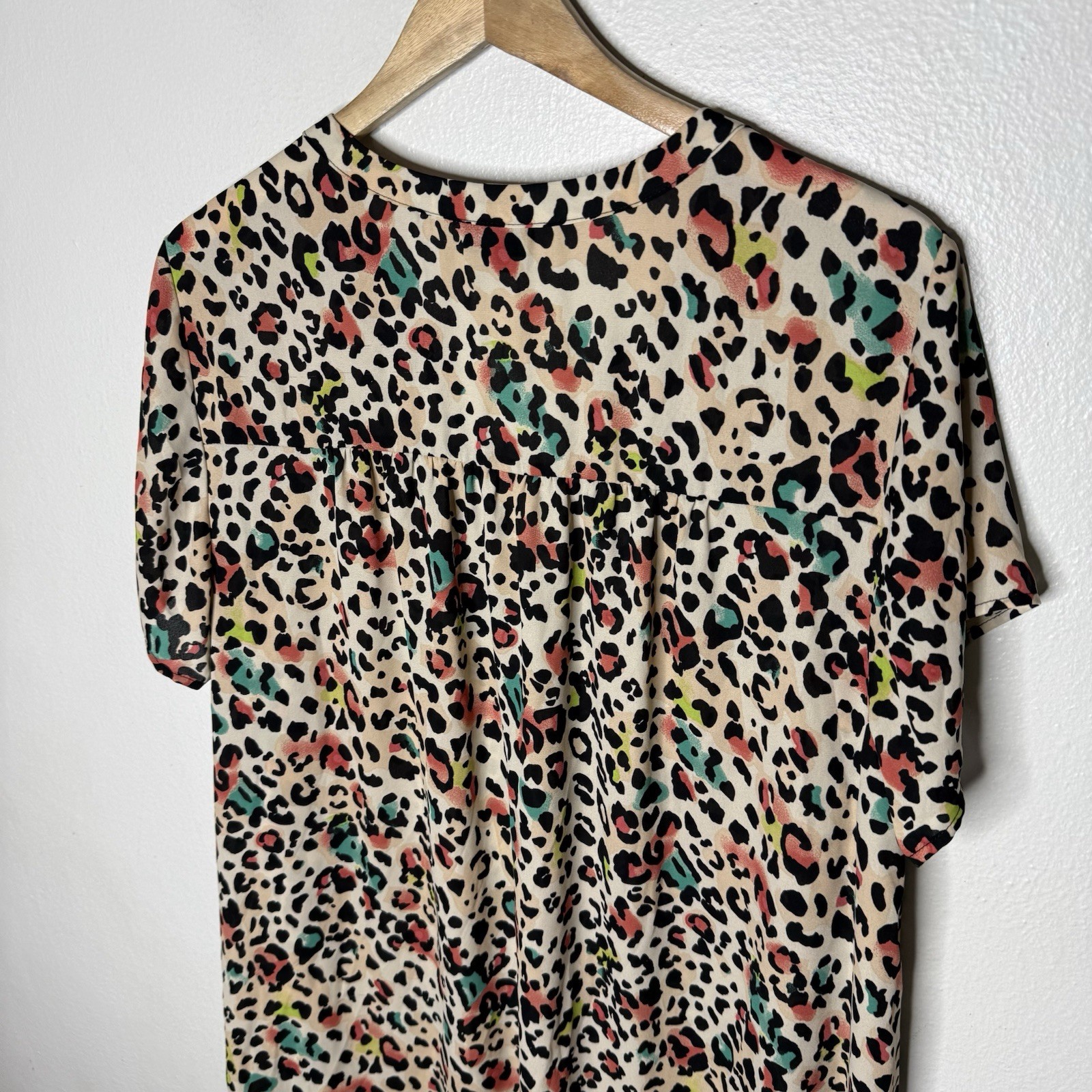 Torrid Georgette Split Neck Colorful Leopard Blou… - image 6