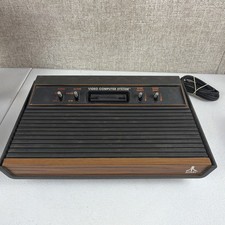 Atari 2600 Video Computer System Model CX-260...