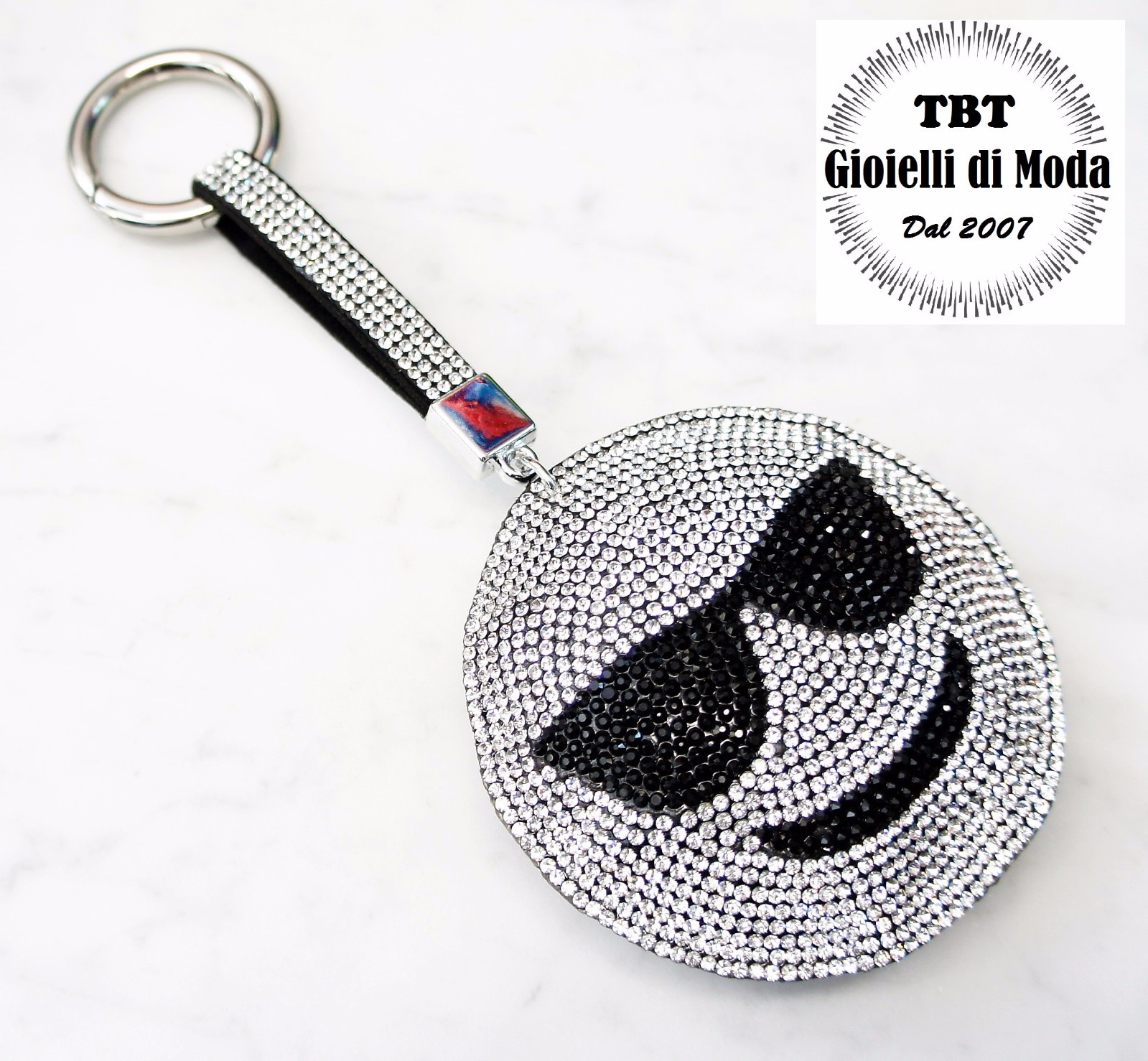 Feirdhoo 35 Stück Lächelndes Gesicht Schlüsselanhänger - 7 Farben Emaille Set