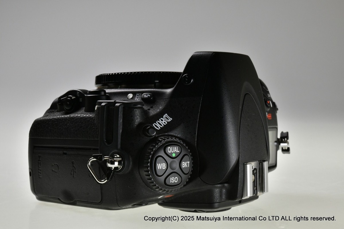Near MINT * NIKON D800 36.3MP Digital Camera Body Shutter Near MINT * NIKON D800 36.3MP Digital Camera Body Shutter