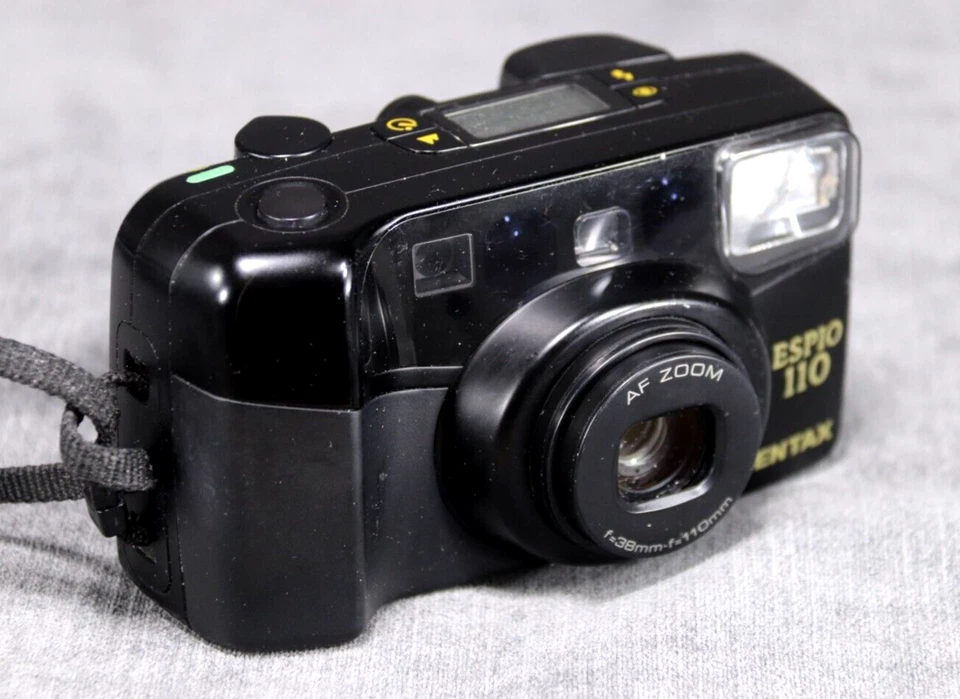 Pentax ESPIO 110 Point & Shoot 35mm Film Camera, 38-110mm Zoom Lens, Case MINT! - Image 2 of 4