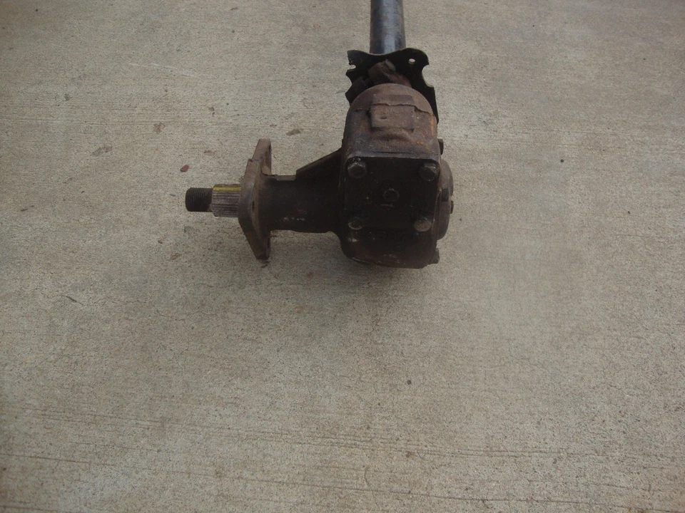 1948 to 1952 Ford Truck Steering Column Box F4 F5 F6 - Imagem 3 de 4