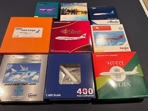 1:400 - Lot #7  Rare models - 9pcs  including  PANAM B 747 - YC/BB