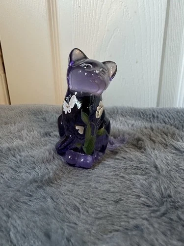 Fenton Purple Glass Cat Figurine Hand Painted Flowers You Are Special Sign 3.5”
