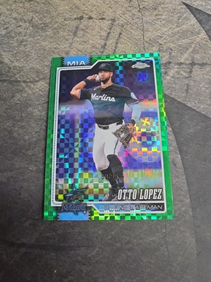 2026 Topps Chrome Otto Lopez Green X-Fractor 93/99 Marlins