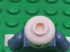 LEGO Harry Potter Gryffindor Sweater Minifigure - 4842 4867 4738 hp094