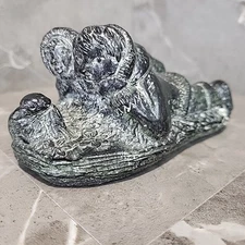 A Wolf Original Sculpture Hand made in Canada eskimo Inuit Rabbit  soapstone EUC