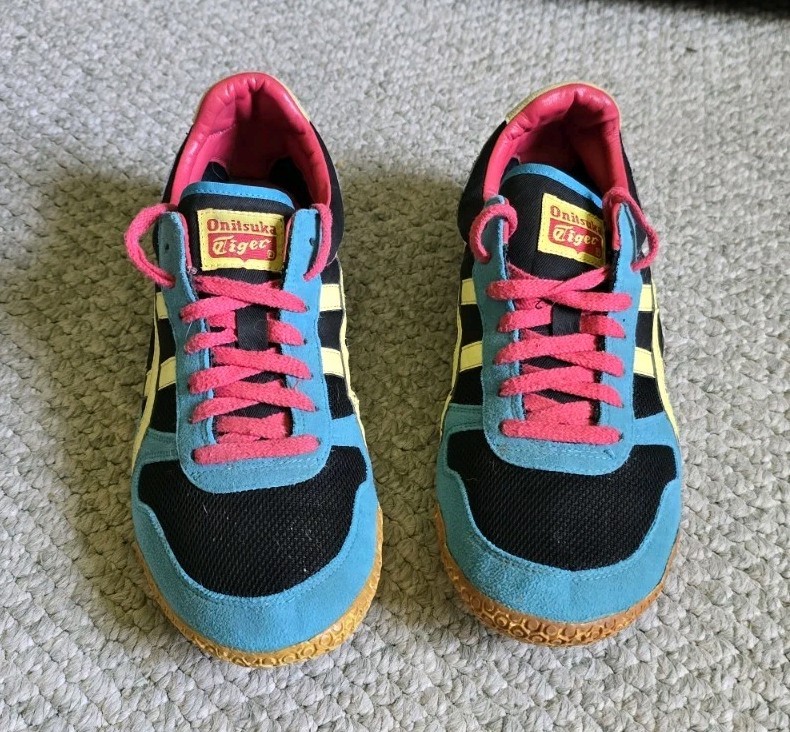 ONITSUKA TIGER Ultimate 81 Sneakers Size Women's 10 Men's 8.5 Blue