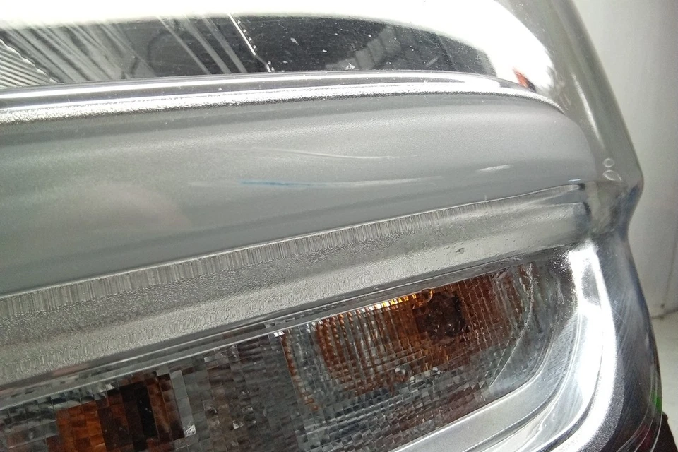 Dodge Ram 3500 2022 conductor LH LED reflector luz principal lámpara OEM Foto 4 de 4