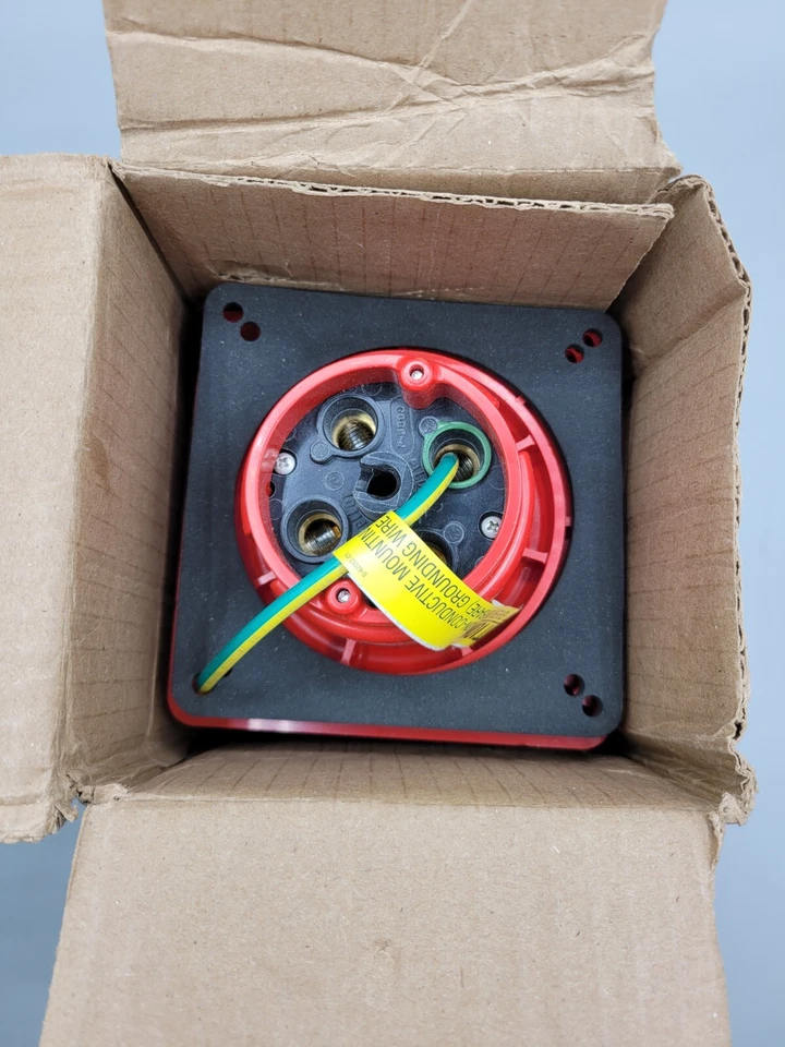 Hubbell HBL460R7W Pin and Sleeve Receptacle 60A 480V 3P 4W 3 Phase Watertight - Image 2 of 4