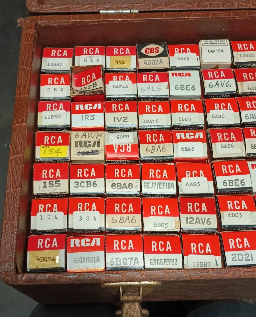 Vintage RCA And Mixed Brands Used 111 PCs RCA Boxes Vacuum Tubes Tested
