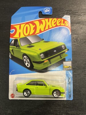 Hot Wheels 2024 FORD ESCORT RS2000 NEW on Card NIB MINT 1/10
