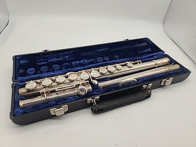 GEMEINHARDT ELKHART M2 Nickel Silver Flute w/Case c. 1978