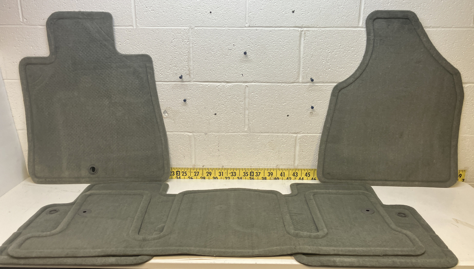 New OEM GM 4 Piece Set Of Floor Mats 22789873 20092017 Chevrolet Traverse (918) eBay