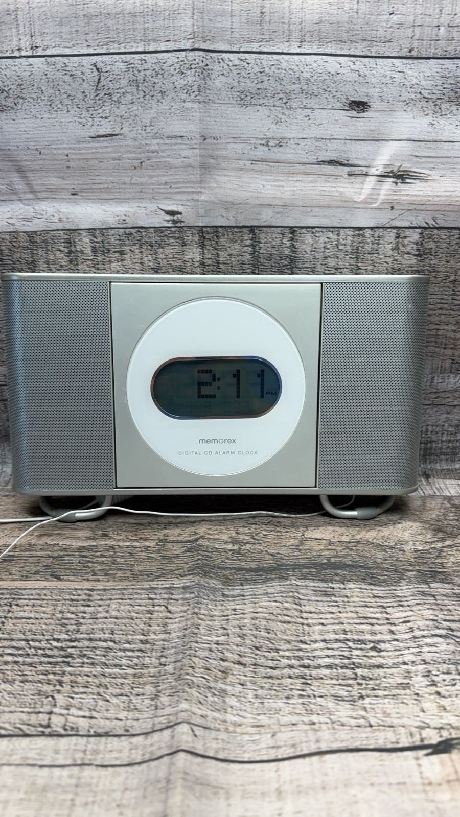 Memorex Digital Stereo Clock Radio AM/FM Dual Alarm CD Player MC7101