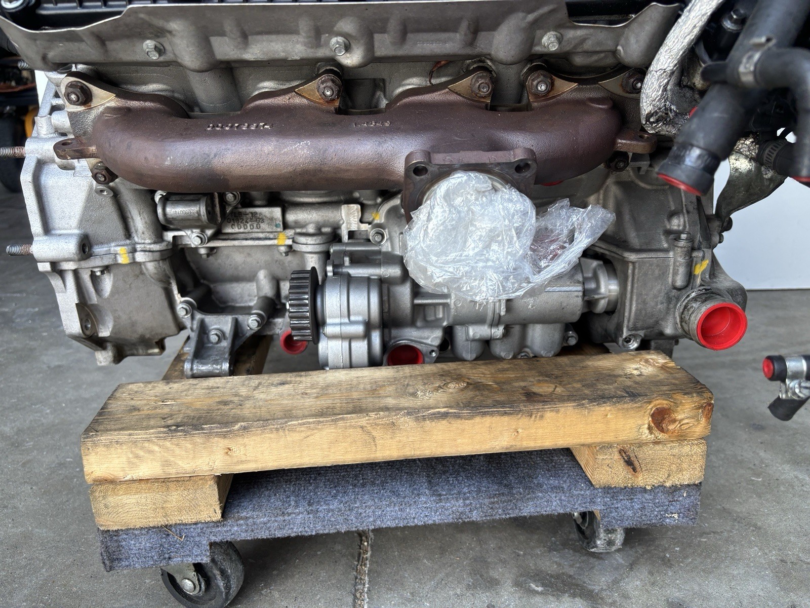 McLaren MP4-12C 2012-2014 Engine assembly
