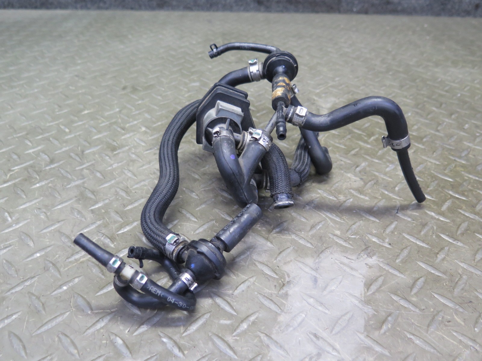 2006-2012 BENTLEY FLYING SPUR 6.0L ENGINE TURBO BOOST SOLENOID VACUUM VALVE