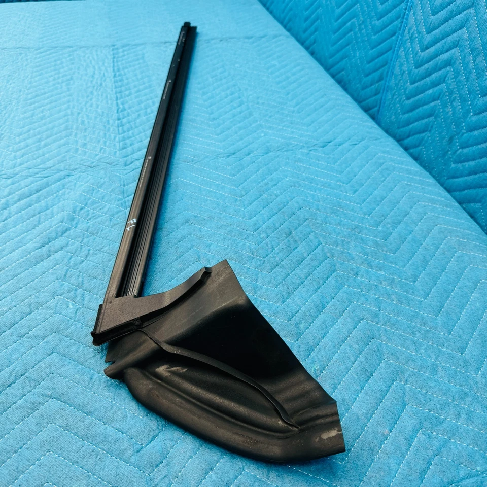 BMW 650i 2012-2017 parabrisas delantero izquierdo sello OEM 7221177 Foto 3 de 4