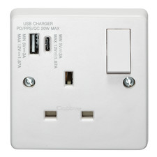 Crabtree 4304/USBC 13A 1 Gang Single Pole Switched Socket with USB