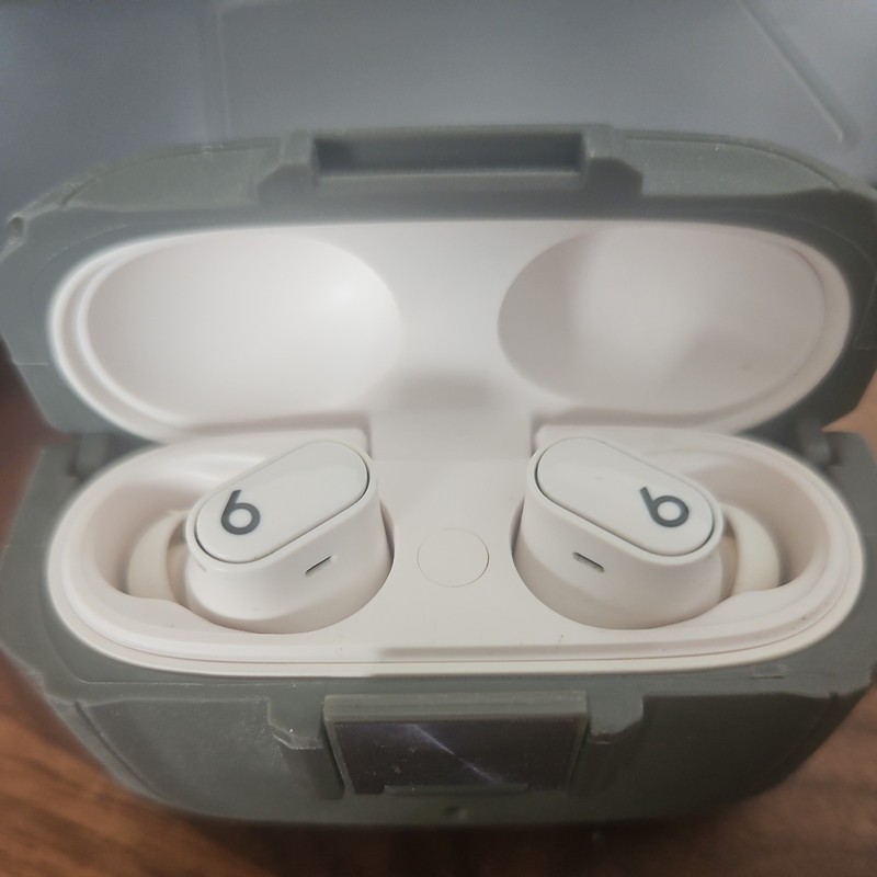 Genuine Beats Studio Buds Plus True Wireless Noise Cancelling Earbud Cream color